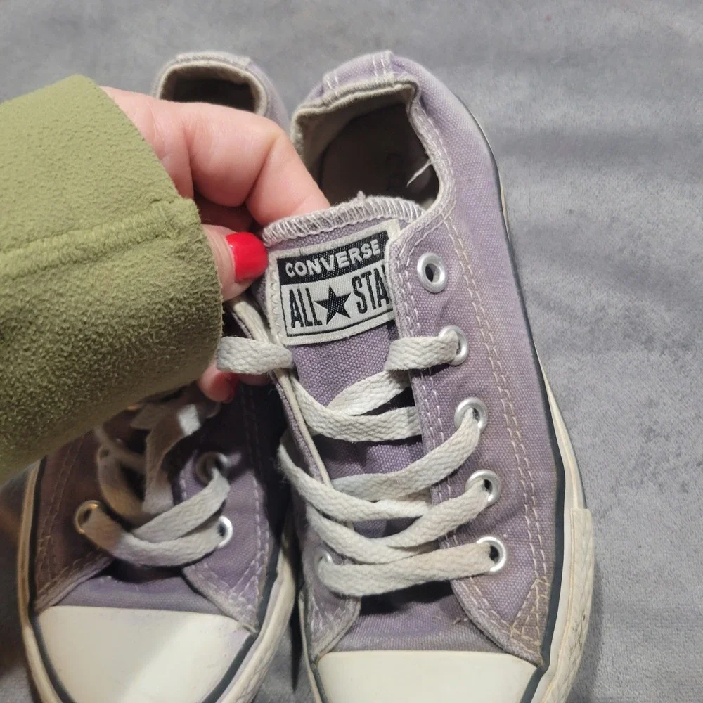 Converse classic low